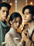 DALL·E 2024-08-07 21.15.38 – A dramatic and emotional urban romance scene based on the theme ‘Mưu Đồ’ (Scheme), featuring a love triangle with a young woman and two young men. The